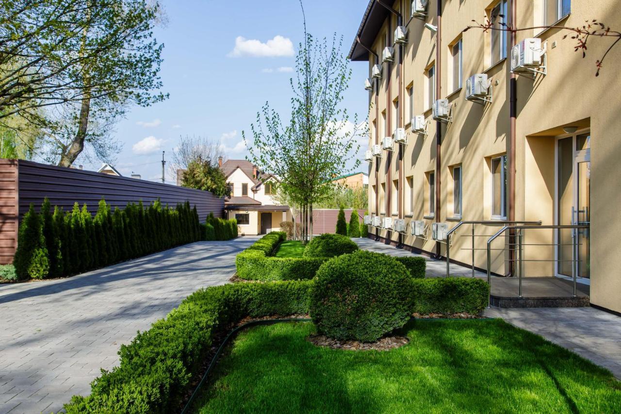 Gd Apartment Osokorky Kyiv Exterior photo